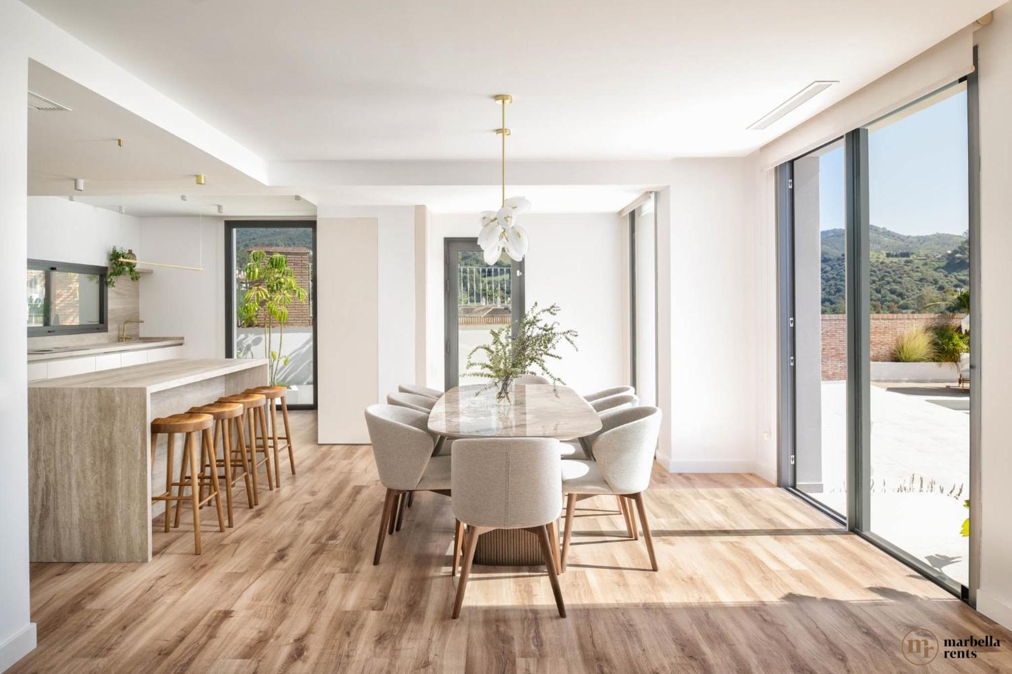 Sereno Ref #96 Villa Marbella